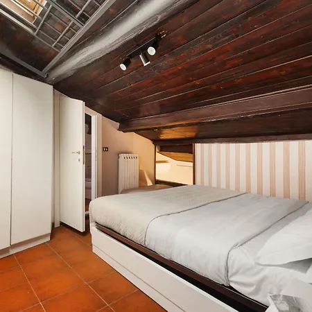 Trastevere Lovely Apartman *